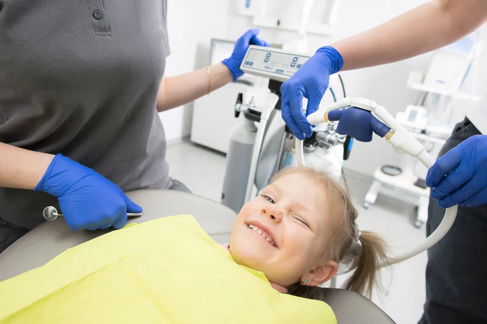 Tratamento em criaças / Odontopediatria